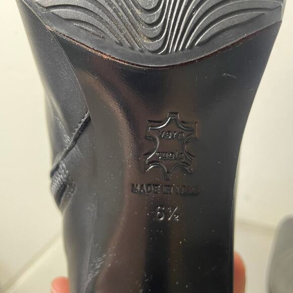 Aquatalia Black Ankle Boot Kitten Heel Zip Up Size 6 1/2 - Picture 6 of 8